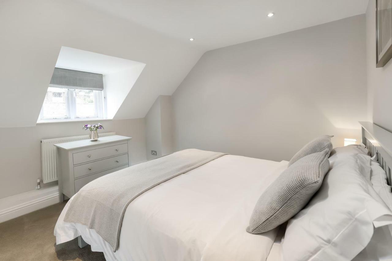 Gorgeous Apartment In The Centre Of Winchester Bagian luar foto